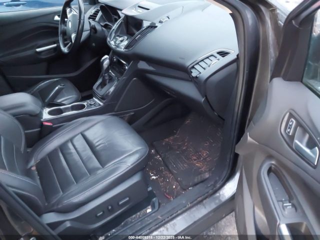 2016 FORD ESCAPE 1FMCU9J91GUC71330 Photo 4