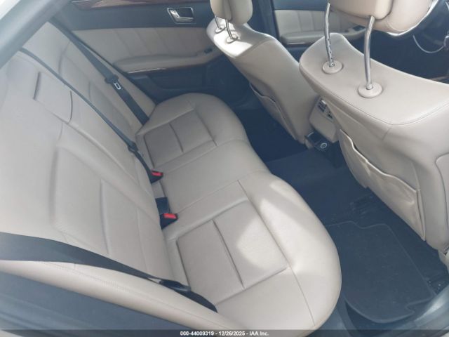 2010 MERCEDES-BENZ E 350 WDDHF8HB3AA100553 Photo 7