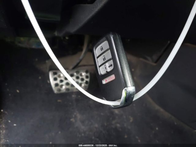 2019 HONDA CIVIC 2HGFC2F83KH564560 Photo 10