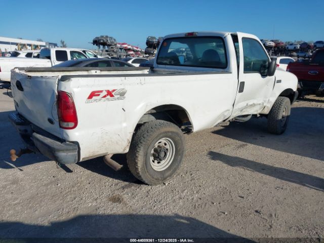 2004 FORD F-250 1FTNF21L94EC24322 Photo 3