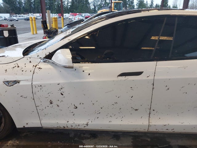 2012 TESLA MODEL S 5YJSA1DP5CFS00655 Photo 8