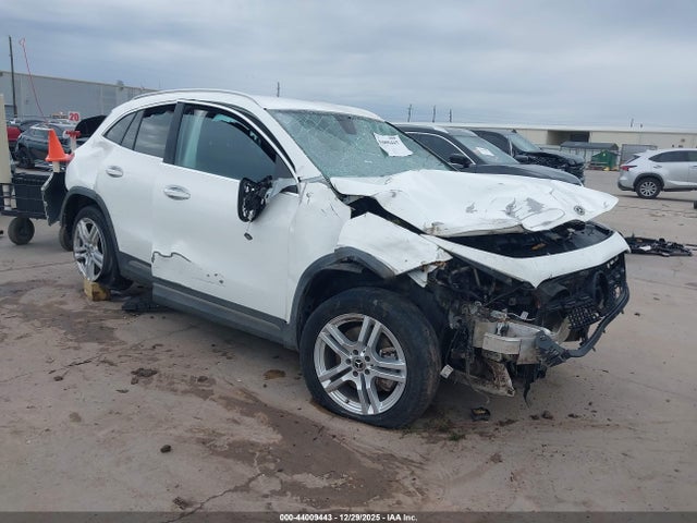 2021 MERCEDES-BENZ GLA 250 W1N4N4GB4MJ117736