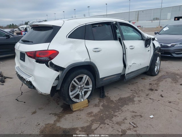 2021 MERCEDES-BENZ GLA 250 W1N4N4GB4MJ117736 Photo 3