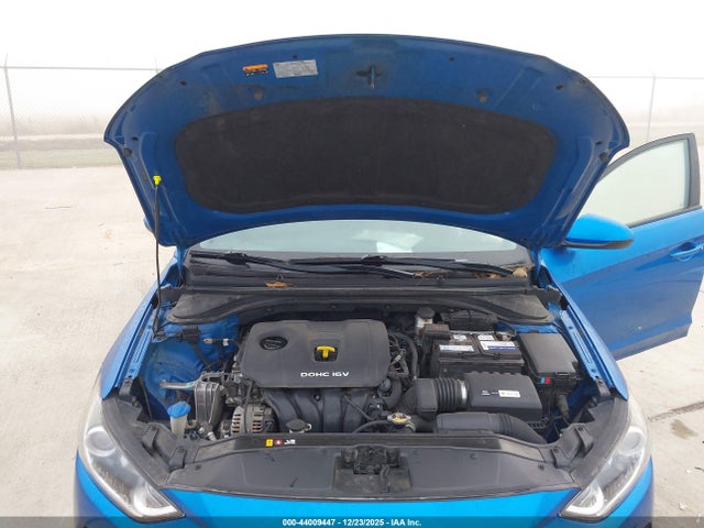 5NPD84LF5JH242952 Hyundai ELANTRA SEL