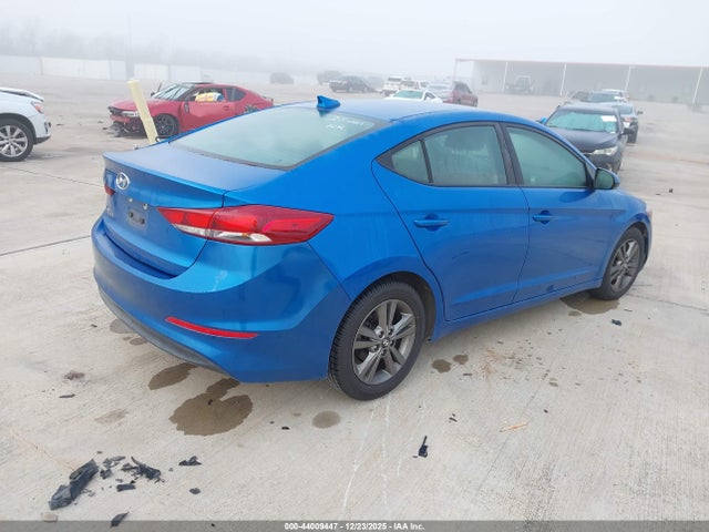 5NPD84LF5JH242952 Hyundai ELANTRA SEL