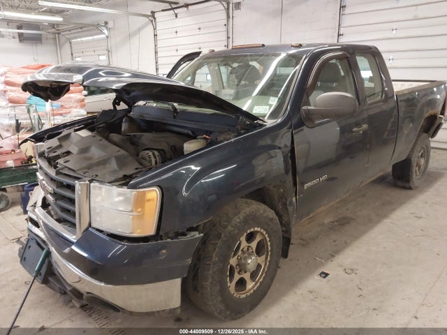 2010 GMC SIERRA 2500HD 1GT5KZBG9AZ271036 Photo 1
