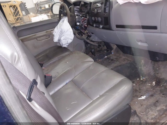 2010 GMC SIERRA 2500HD 1GT5KZBG9AZ271036 Photo 4