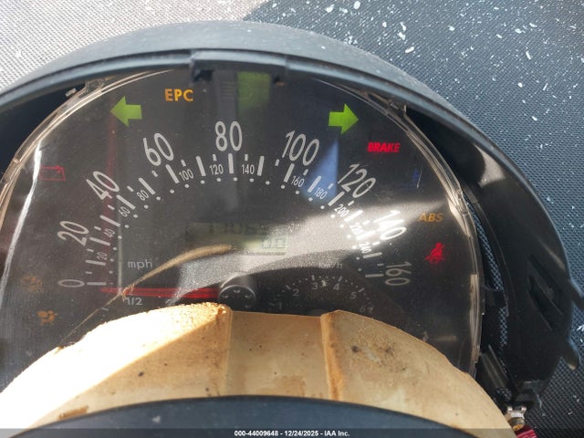 2001 VOLKSWAGEN NEW BEETLE 3VWCC21C01M423276 Photo 6