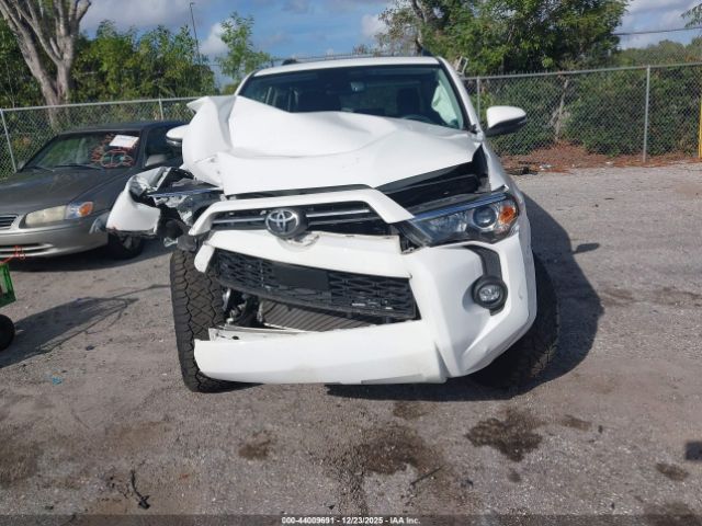 2022 TOYOTA 4RUNNER JTEFU5JR5N5252583 Photo 5