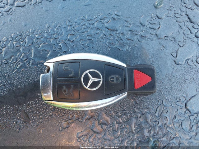 55SWF4JB2GU124250 Mercedes-Benz C 300 Sport