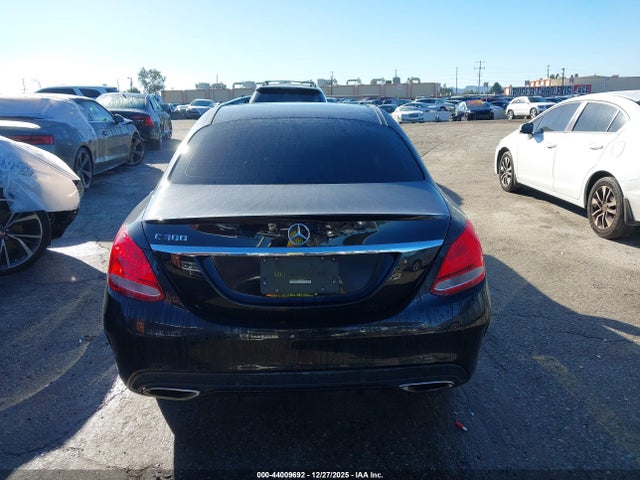 55SWF4JB2GU124250 Mercedes-Benz C 300 Sport