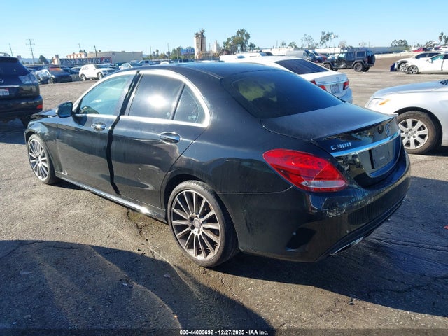 55SWF4JB2GU124250 Mercedes-Benz C 300 Sport