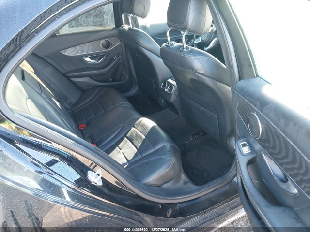 55SWF4JB2GU124250 Mercedes-Benz C 300 Sport