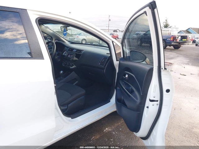 2016 Kia Rio Lx მანქანა იყიდება აუქციონზე, vin: KNADM4A30G6558974, აუქციონის ნომერი: 44009693