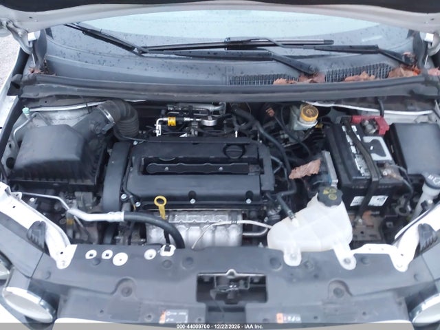 Chevrolet Sonic Ls Auto 2014 1G1JA6SH2E4200569 Image 10