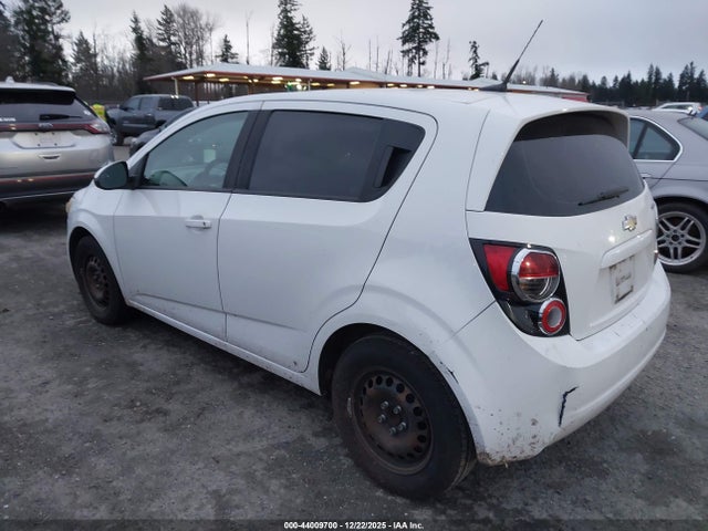 Chevrolet Sonic Ls Auto 2014 1G1JA6SH2E4200569 Image 3