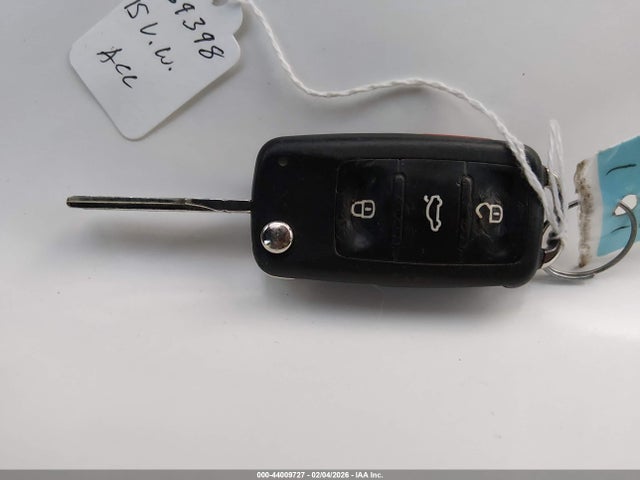 Aukcja sprzedaży 2015 Volkswagen Tiguan S, vin: WVGAV7AX1FW596411, numer aukcji: 44009727