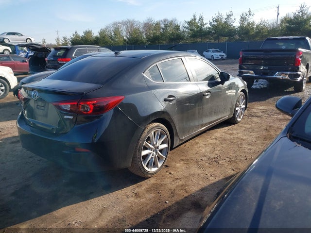 Продажа на аукционе авто 2017 Mazda Mazda3 Grand Touring, vin: JM1BN1W32H1140803, номер лота: 44009728