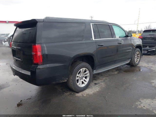 Chevrolet Suburban 1500 Lt 2015 1GNSCJKC3FR670778 Image 4