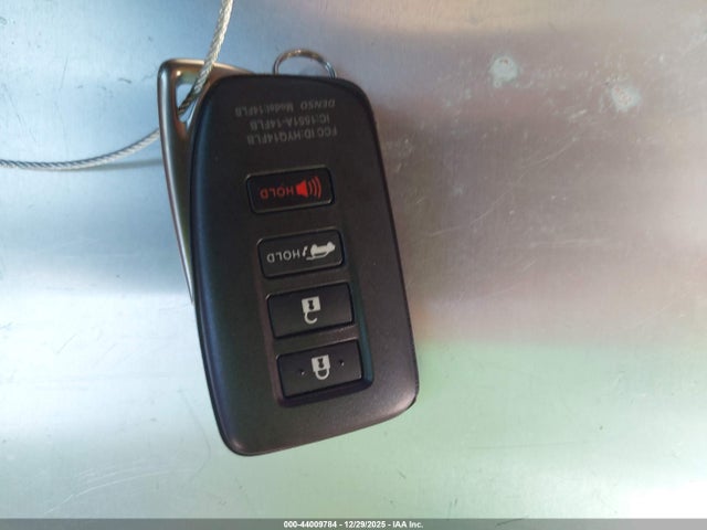 JTJGARBZ0M2197917 Lexus NX 300