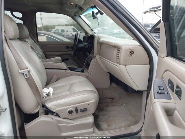 Продажа на аукционе авто 2006 Gmc Yukon Slt, vin: 1GKEK13Z66R149098, номер лота: 44009847