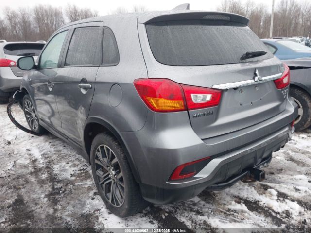 2018 MITSUBISHI OUTLANDER SPORT JA4AR3AW6JU020997 Photo 2