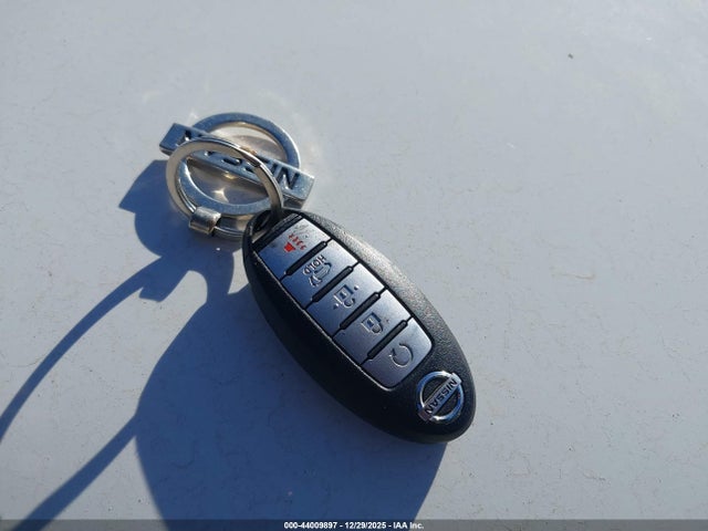 5N1AZ2MHXFN258703 Nissan MURANO SL