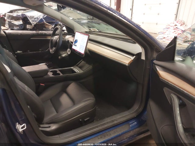 2023 TESLA MODEL 3 5YJ3E1EB6PF665169 Photo 4