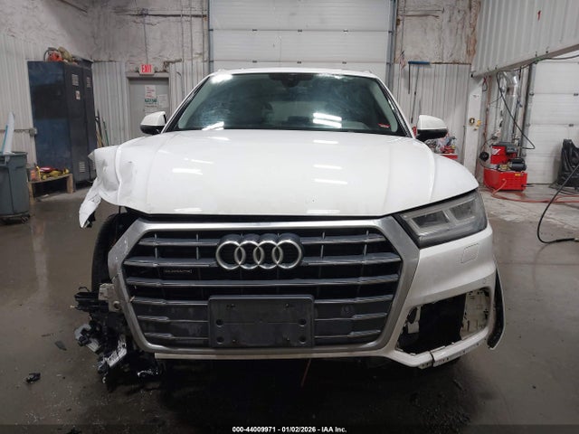 WA1BNAFY1J2151779 Audi Q5 2.0t Premium/2.0t Tech Premium