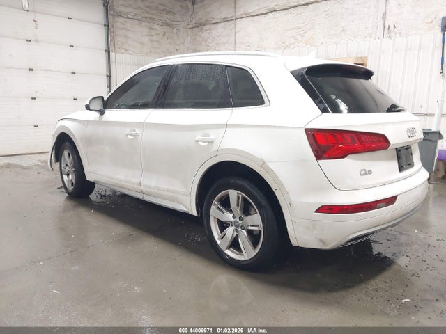 WA1BNAFY1J2151779 Audi Q5 2.0t Premium/2.0t Tech Premium