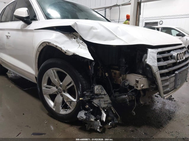 WA1BNAFY1J2151779 Audi Q5 2.0t Premium/2.0t Tech Premium