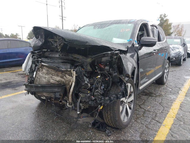 5XYP34HC0NG301011 KIA Telluride Ex