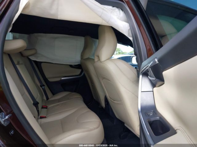2016 VOLVO XC60 YV440MDK3G2785906 Photo 7