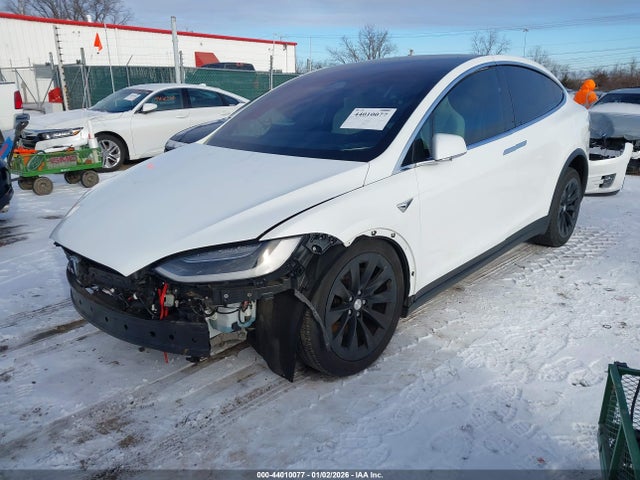 2017 TESLA MODEL X 5YJXCDE26HF048123 Photo 1