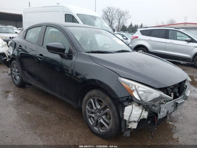 2019 TOYOTA YARIS 3MYDLBYV7KY509050