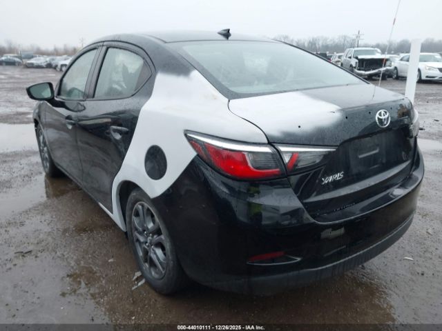 2019 TOYOTA YARIS 3MYDLBYV7KY509050 Photo 2