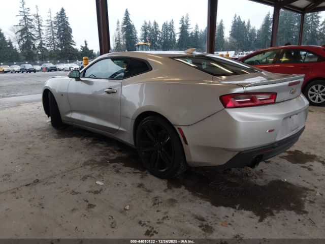 2018 CHEVROLET CAMARO 1G1FB1RX7J0107423 Photo 2