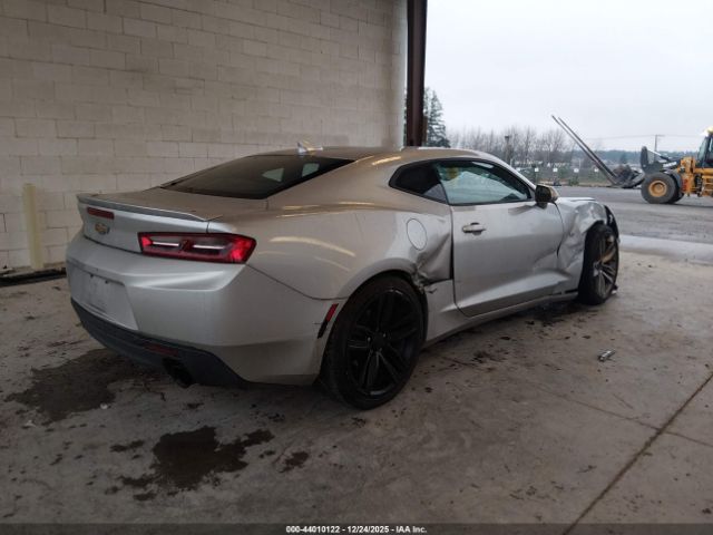 2018 CHEVROLET CAMARO 1G1FB1RX7J0107423 Photo 3