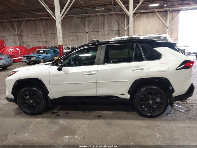 Toyota Rav4 Hybrid Xse 2024 4T3E6RFV5RU166972 Image 15