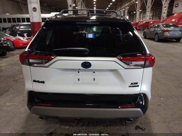 Toyota Rav4 Hybrid Xse 2024 4T3E6RFV5RU166972 Image 17