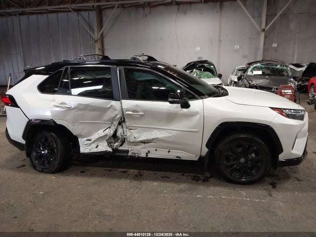 Toyota Rav4 Hybrid Xse 2024 4T3E6RFV5RU166972 Image 6
