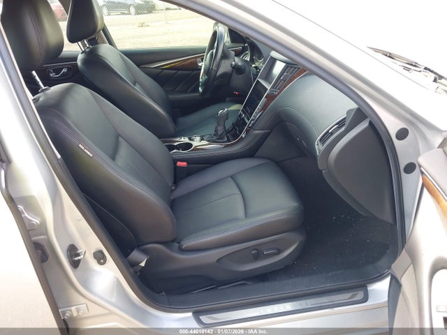 2018 Infiniti Q50 3.0t Luxe მანქანა იყიდება აუქციონზე, vin: JN1EV7AR7JM430621, აუქციონის ნომერი: 44010142