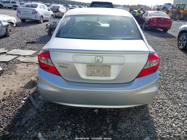 44010180 :رقم المزاد ، 2HGFB2F5XCH310600 vin ، 2012 Honda Civic Lx مزاد بيع