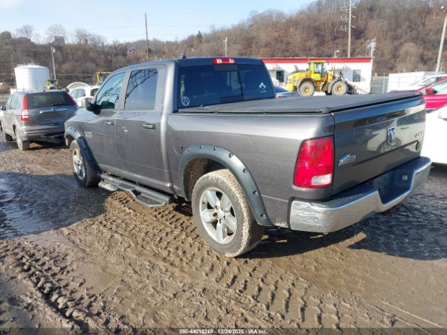 2018 RAM 1500 1C6RR7LG2JS221000 Photo 2