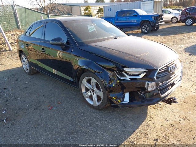 2017 AUDI A3 WAUB8GFF4H1059514