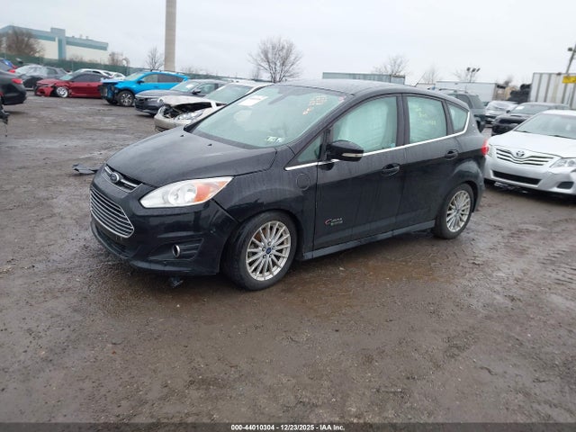 1FADP5CU5GL119766 Ford C-max Energi Sel