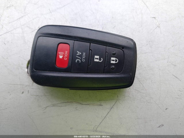 JTDKAMFP0N3224490 Toyota Prius Prime Limited