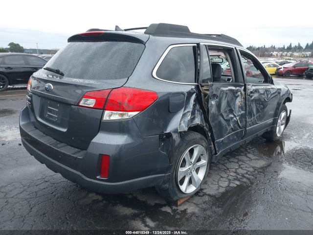Subaru Outback 2.5i Limited 2014 4S4BRBLC1E3317903 Image 4