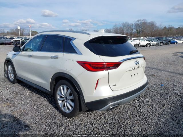 2019 INFINITI QX50 3PCAJ5M34KF121220 Photo 2