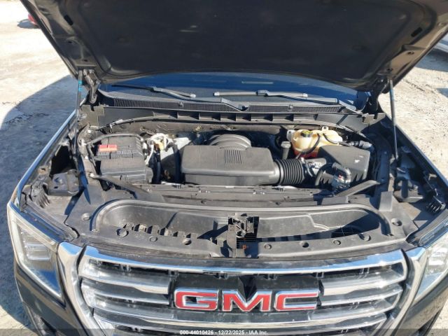 2021 GMC YUKON XL 1GKS1GKD8MR268007 Photo 9